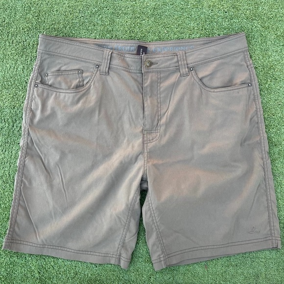 Prana Mens shorts size 38 Preowned great condition outdoor casual - Picture 1 of 4